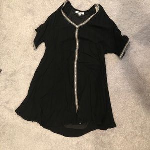 Black cold shoulder short sleeve mini dress